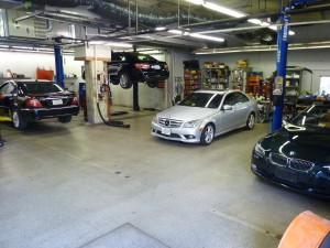 Cars inside the mechanic shop